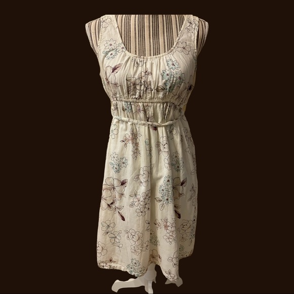 No Boundaries Dresses & Skirts - ☀️No Boundaries Summer Floral Sleeveless dress size Medium Juniors☀️